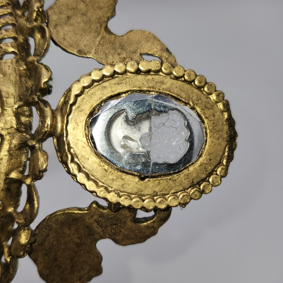 VINTAGE BRASS ORMOLU VANITY trinket Dish bowl frosted Glass CAMEO Guild Crest - Picture 7 of 13